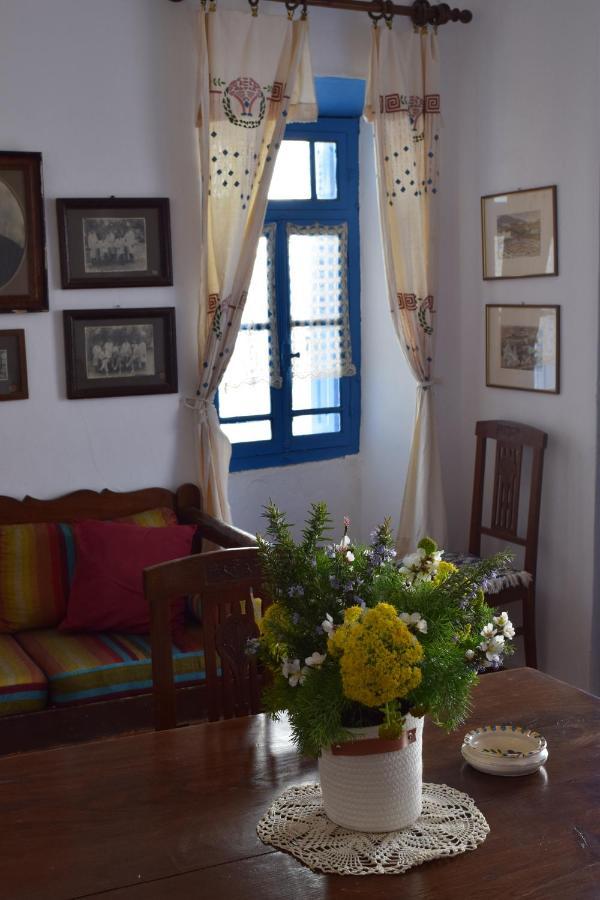 Το Πάνω Σπίτι Της Μαριάνθης Villa Márpisza Kültér fotó